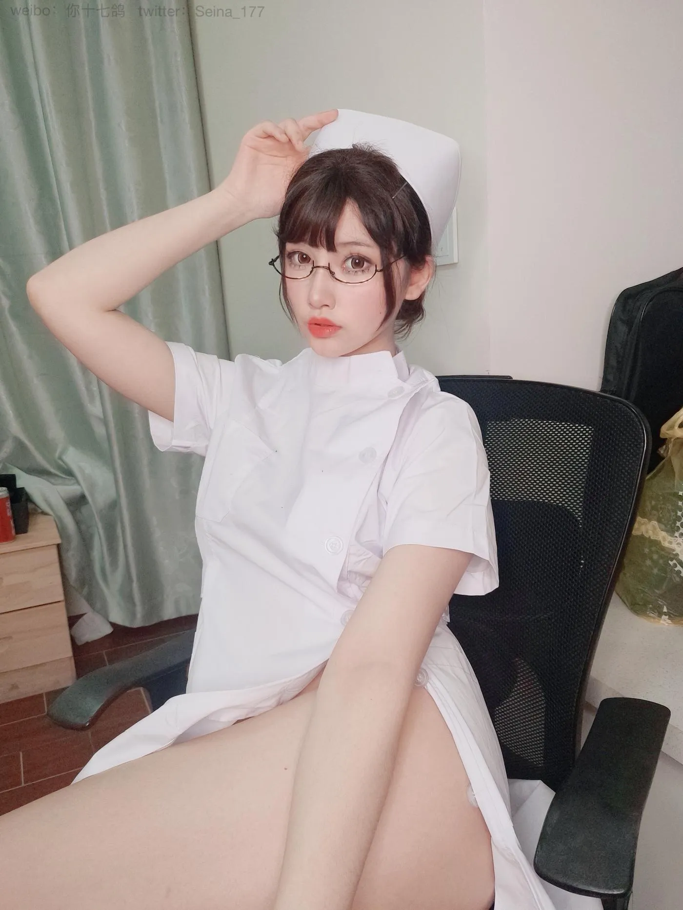 你十七鸽 – NO.03 白色护士-自拍档 [59P]插图
